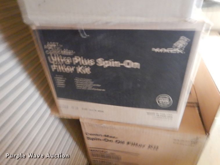 image for item HG9636 Mack truck parts