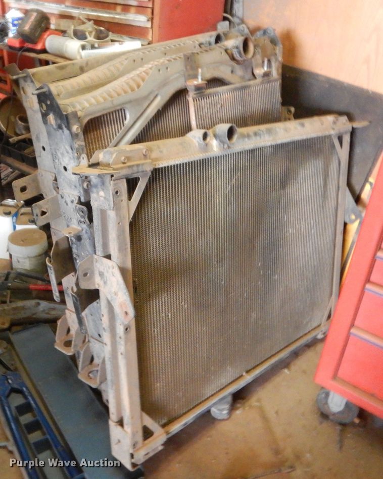 image for item HG9636 Mack truck parts