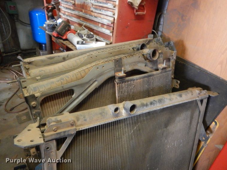 image for item HG9636 Mack truck parts