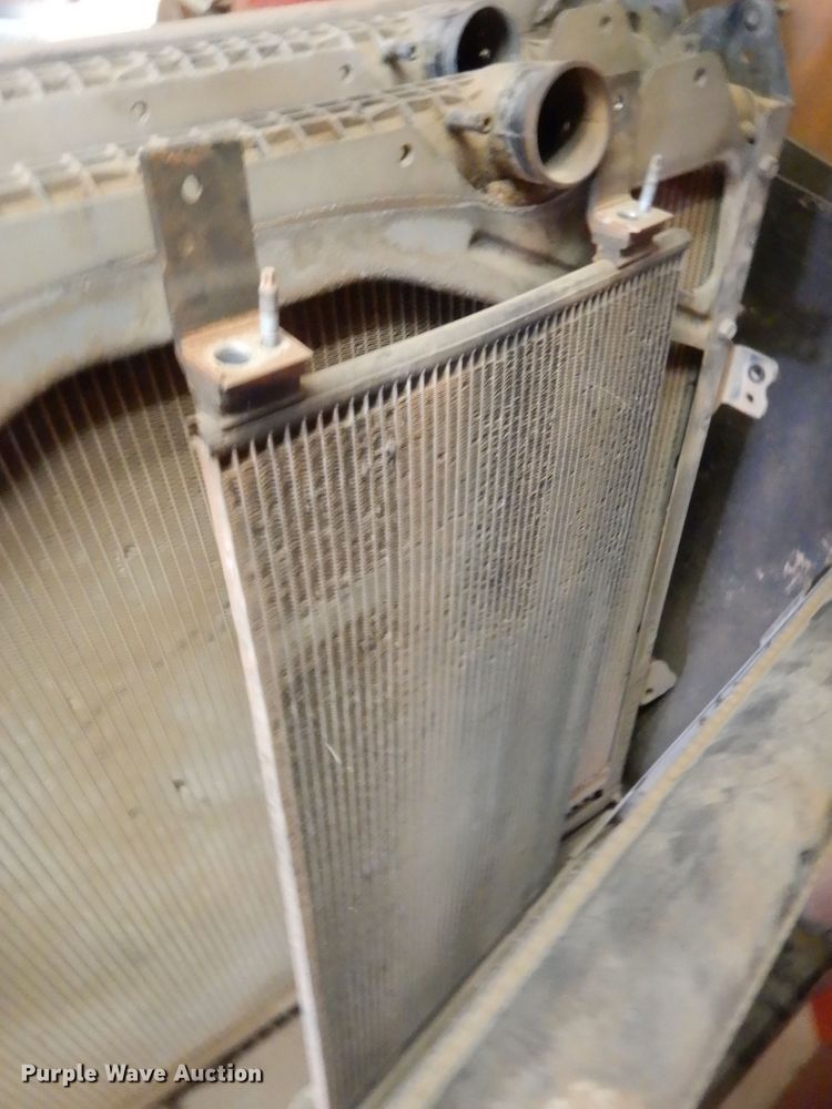 image for item HG9636 Mack truck parts