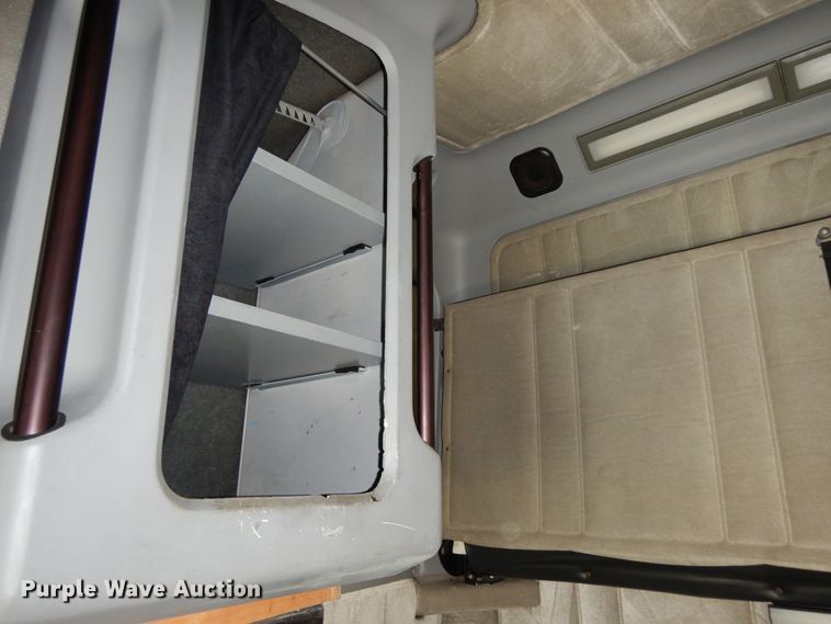 image for item DF6764 1999 Freightliner FLD 120  semi truck