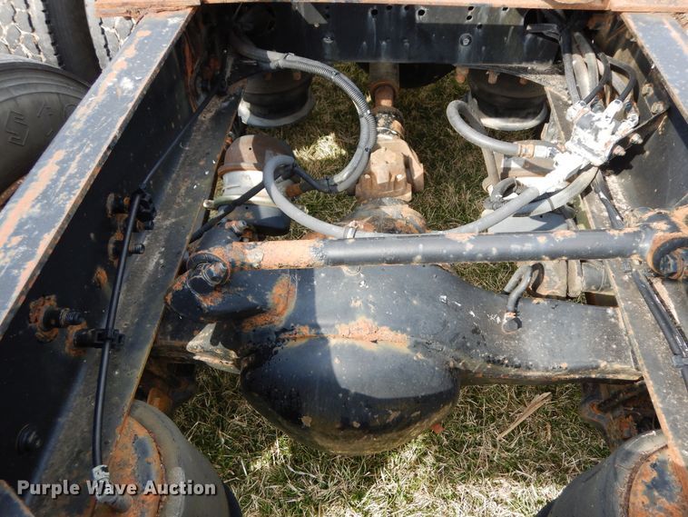 image for item DF6764 1999 Freightliner FLD 120  semi truck