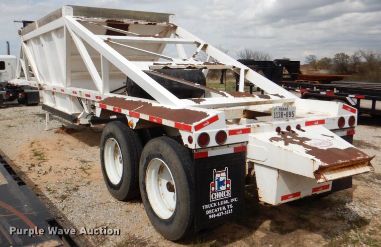 image for item DH5482 2016 Loewen-Puma bottom dump trailer