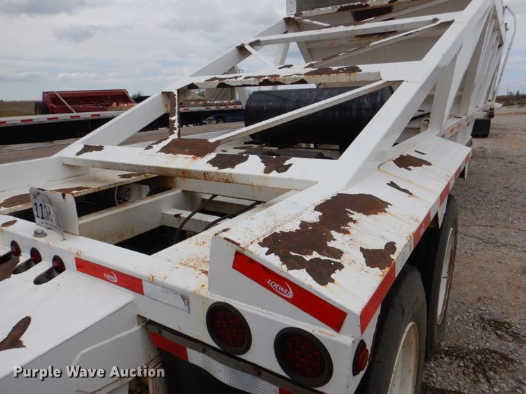 image for item DH5482 2016 Loewen-Puma bottom dump trailer