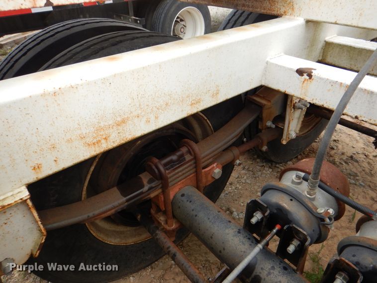 image for item DH5482 2016 Loewen-Puma bottom dump trailer