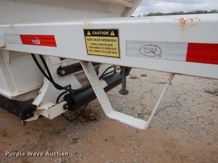 image for item DH5482 2016 Loewen-Puma bottom dump trailer