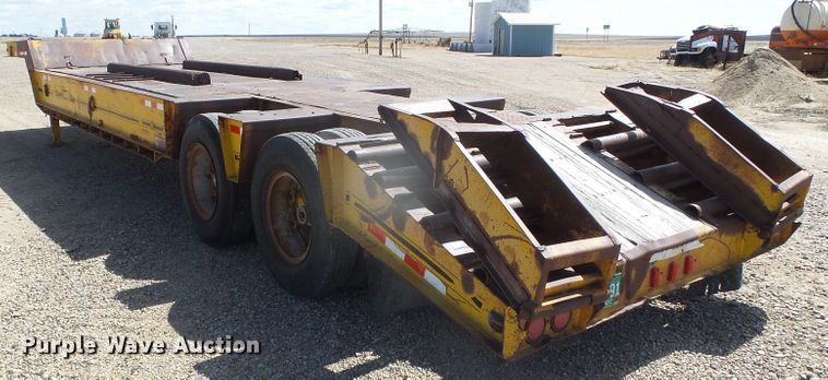 image for item DI5551 1981 Trail Eze drop deck equipment trailer