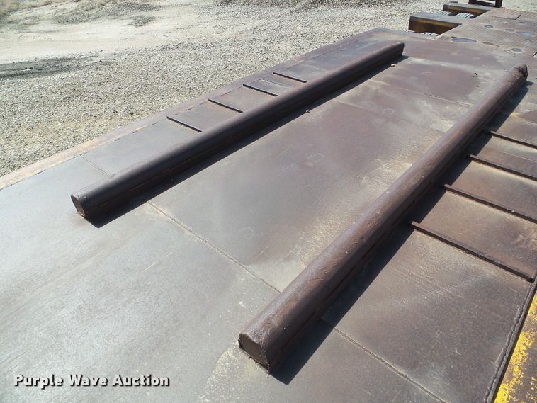 image for item DI5551 1981 Trail Eze drop deck equipment trailer