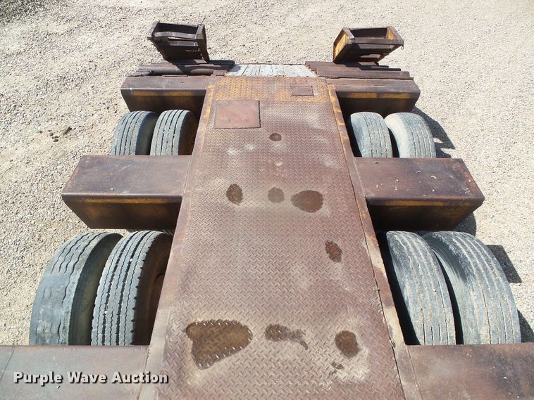 image for item DI5551 1981 Trail Eze drop deck equipment trailer