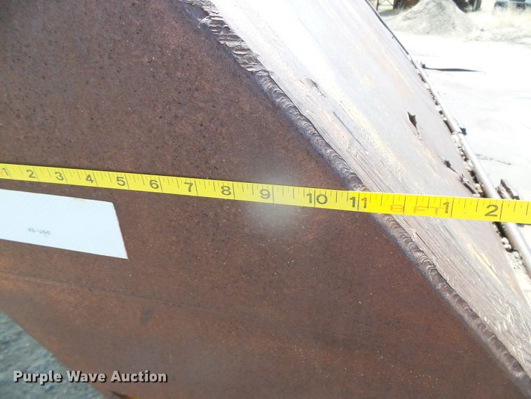 image for item DI5551 1981 Trail Eze drop deck equipment trailer