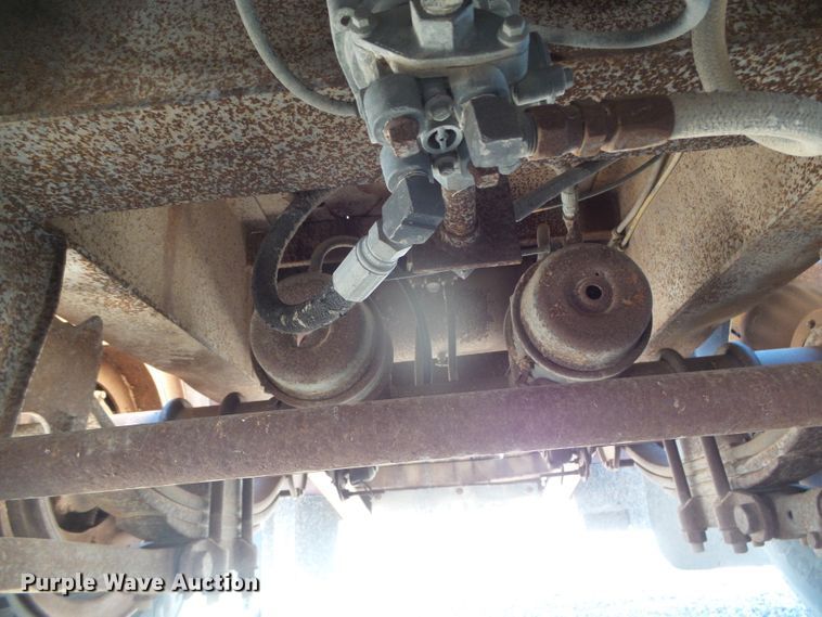 image for item DI5551 1981 Trail Eze drop deck equipment trailer