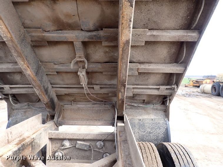 image for item DJ0173 2000 Dump Rite DK-26  end dump trailer