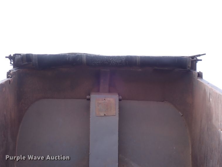 image for item DJ0173 2000 Dump Rite DK-26  end dump trailer
