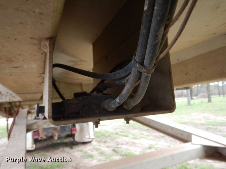 image for item DJ0529 2017 Brazos DP  end dump trailer