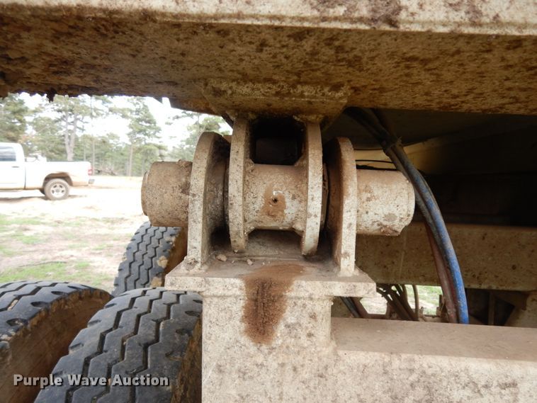 image for item DJ0529 2017 Brazos DP  end dump trailer