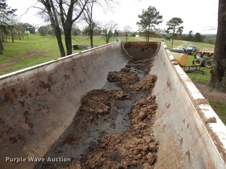 image for item DJ0529 2017 Brazos DP  end dump trailer