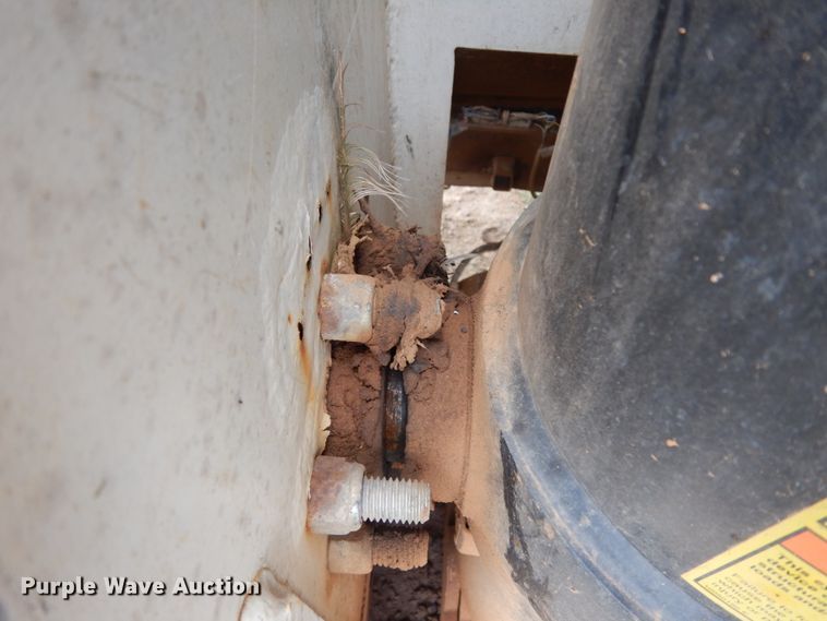 image for item DJ0529 2017 Brazos DP  end dump trailer