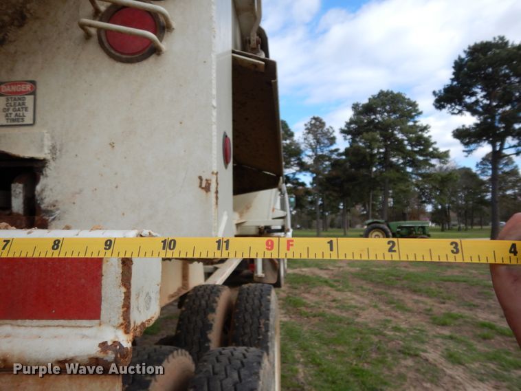 image for item DJ0529 2017 Brazos DP  end dump trailer