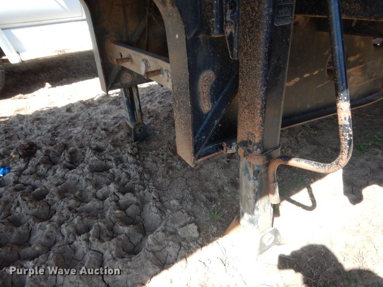 image for item DJ2201 2004 Doonan 532DB16 drop deck trailer