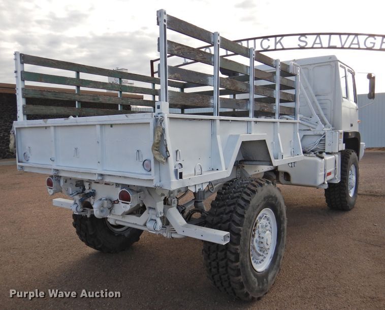 image for item DJ8341 1997 Stewart & Stevenson M1078  flatbed truck