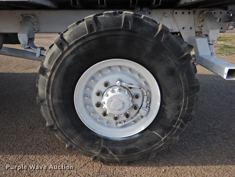 image for item DJ8341 1997 Stewart & Stevenson M1078  flatbed truck