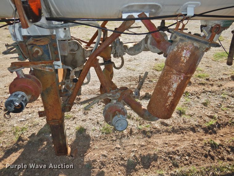 image for item DJ8359 1977 Trail Master tank trailer