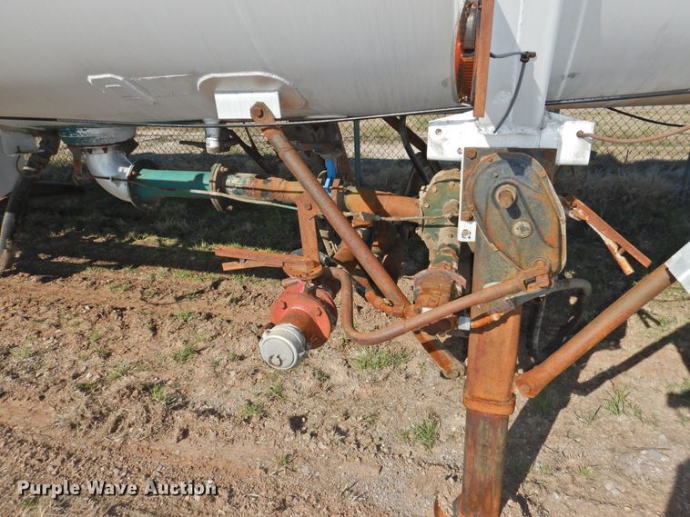 image for item DJ8359 1977 Trail Master tank trailer