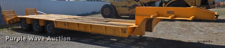 image for item DJ8365 1965 Hobbs 1230FLSS equipment trailer