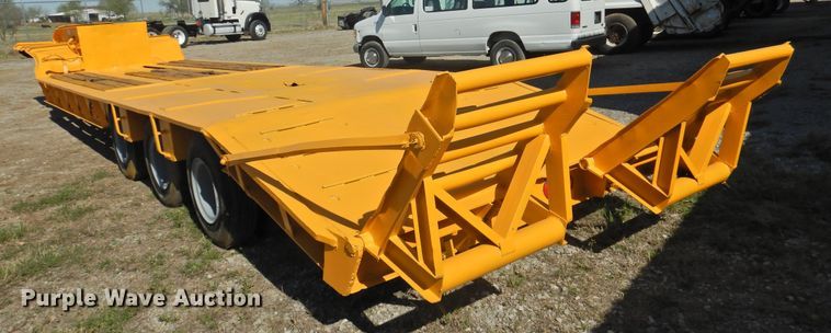 image for item DJ8365 1965 Hobbs 1230FLSS equipment trailer
