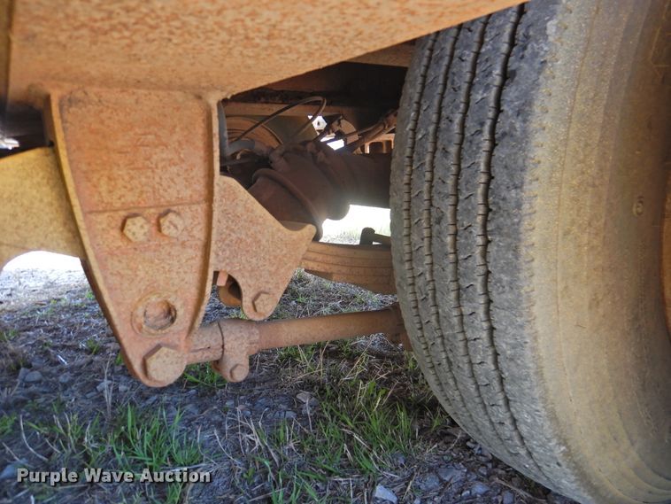 image for item DJ8365 1965 Hobbs 1230FLSS equipment trailer