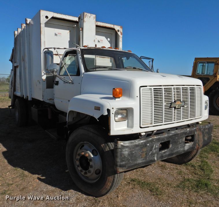 image for item DJ8367 1996 Chevrolet Kodiak C6500  refuse truck