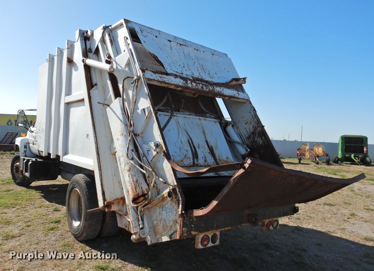 image for item DJ8367 1996 Chevrolet Kodiak C6500  refuse truck