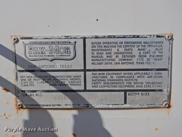 image for item DJ8367 1996 Chevrolet Kodiak C6500  refuse truck