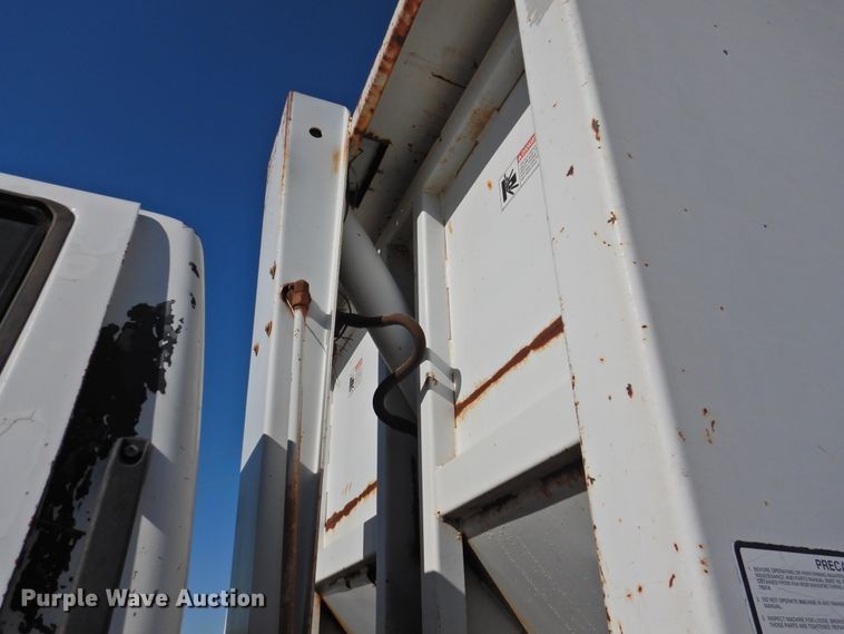 image for item DJ8367 1996 Chevrolet Kodiak C6500  refuse truck