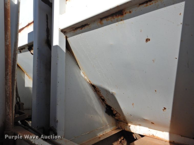 image for item DJ8367 1996 Chevrolet Kodiak C6500  refuse truck