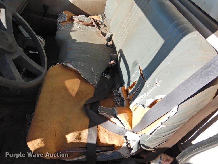 image for item DJ8367 1996 Chevrolet Kodiak C6500  refuse truck