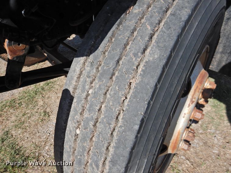 image for item DJ8367 1996 Chevrolet Kodiak C6500  refuse truck