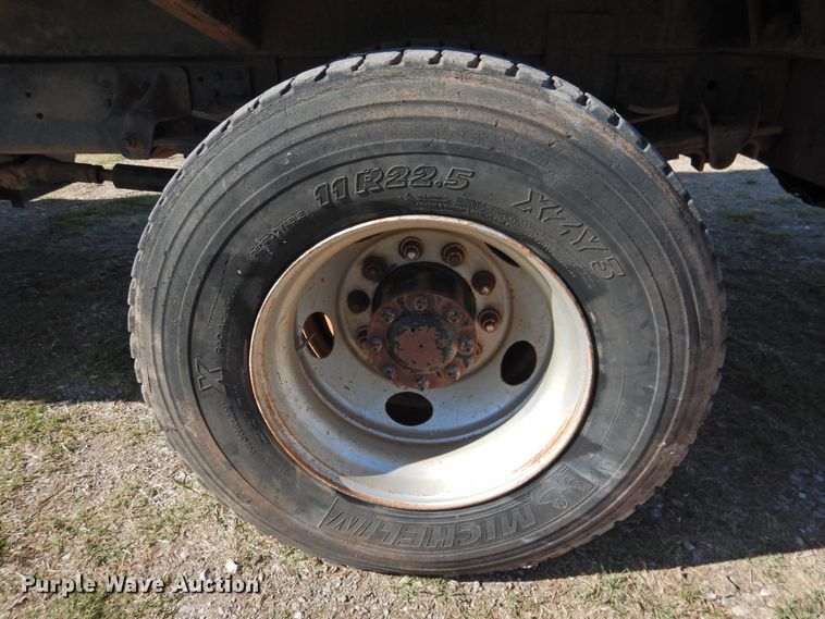 image for item DJ8367 1996 Chevrolet Kodiak C6500  refuse truck