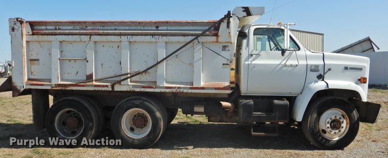 image for item DJ8368 1990 Chevrolet Kodiak C70  dump truck
