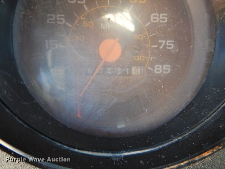 image for item DJ8368 1990 Chevrolet Kodiak C70  dump truck