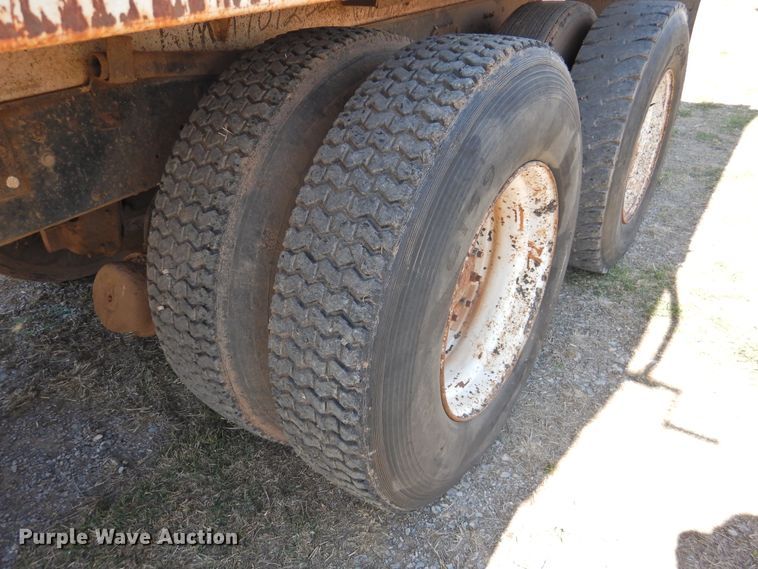 image for item DJ8368 1990 Chevrolet Kodiak C70  dump truck