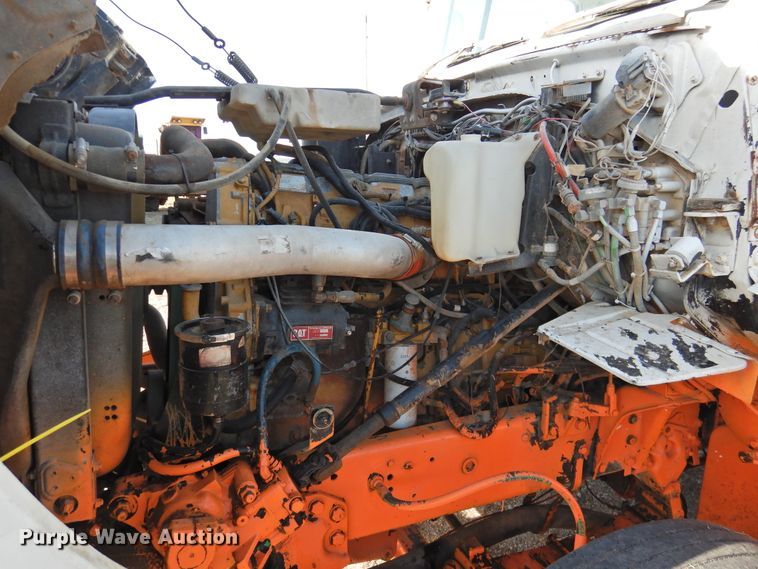 image for item DJ8369 1994 Ford Aeromax L9000  water truck