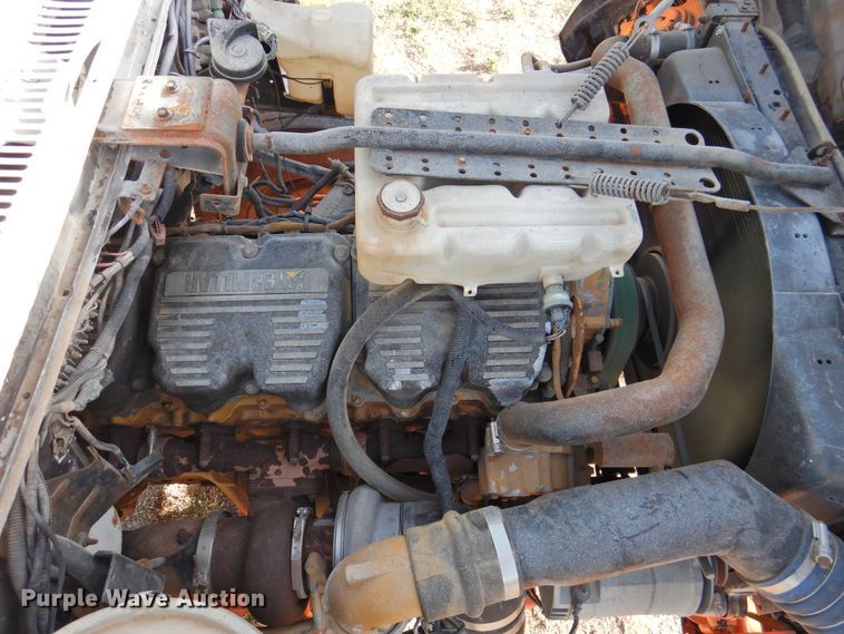 image for item DJ8369 1994 Ford Aeromax L9000  water truck