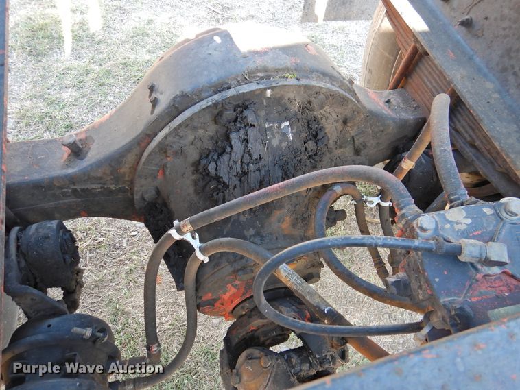 image for item DJ8370 1994 Ford LS9000  semi truck