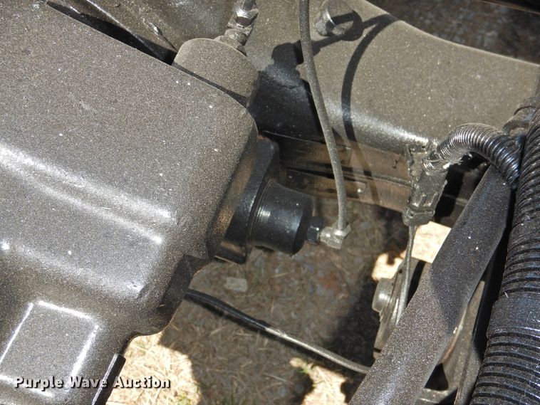 image for item DJ8373 2006 Freightliner FLD120  semi truck