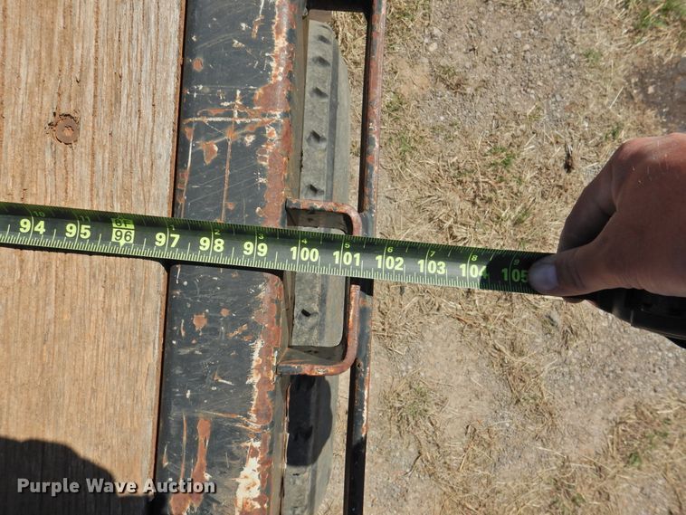 image for item DJ8414 2005 Transcraft TL-2000HW2  flatbed trailer