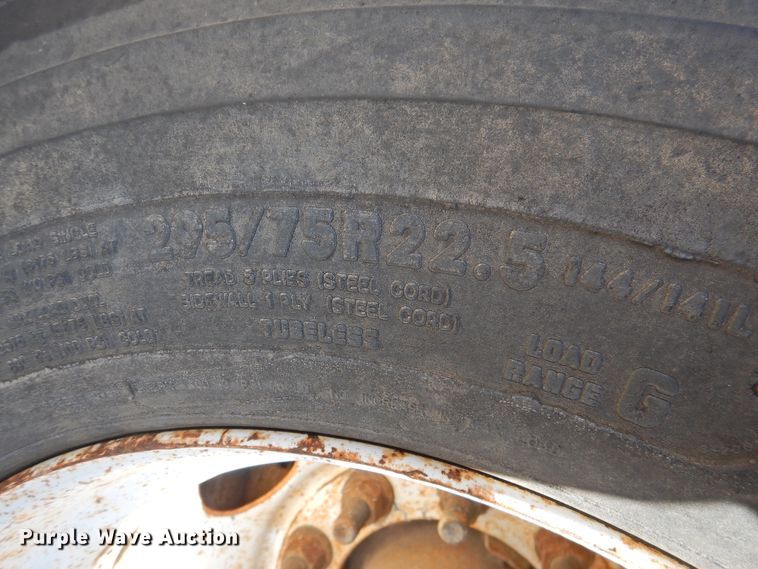 image for item DJ8414 2005 Transcraft TL-2000HW2  flatbed trailer