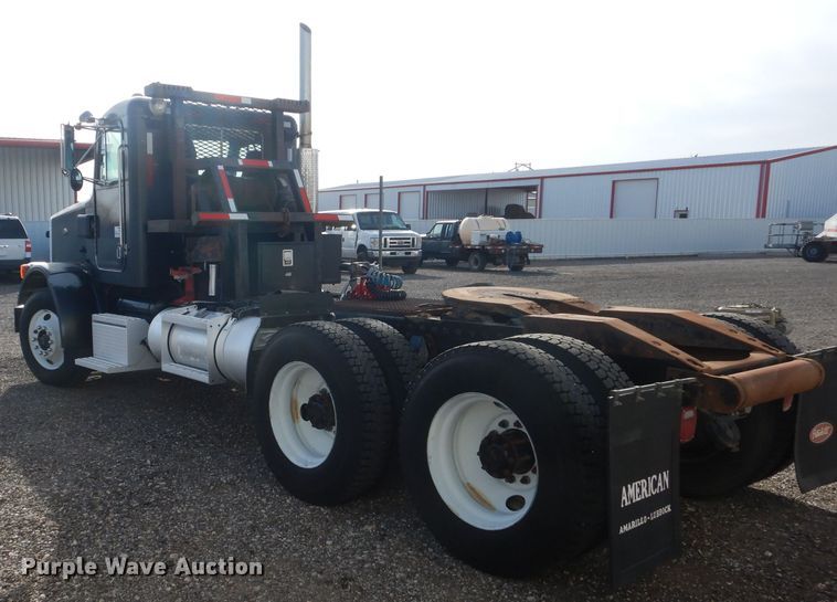 image for item DJ8839 1989 Peterbilt 357  winch truck