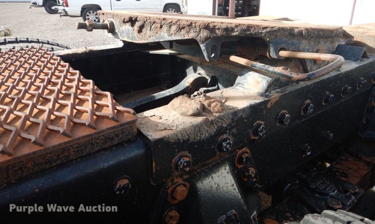 image for item DJ8839 1989 Peterbilt 357  winch truck