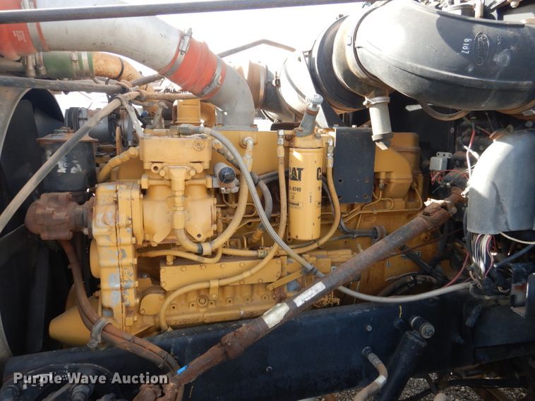 image for item DJ8839 1989 Peterbilt 357  winch truck